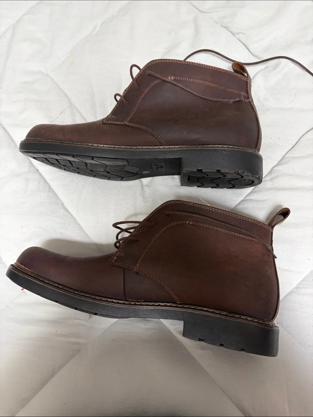 Dockers Men's Brown Leather Chukka Boots